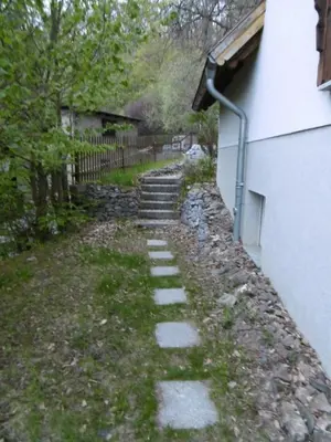 Ein Garten an der Unterkunft Fewo Talblick