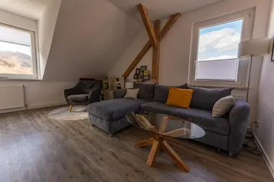 Ein Sitzbereich in der Unterkunft Ferienwohnung am Steinbach 2
