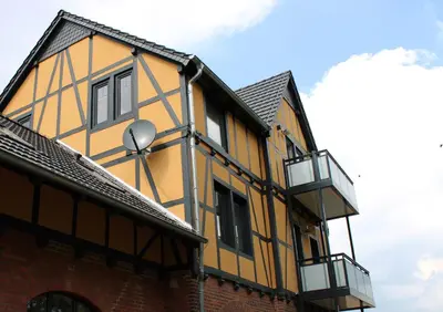 Das Gebäude in dem sich die Ferienwohnung befindet