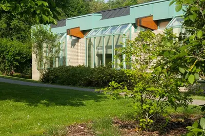 Ein Garten an der Unterkunft K6 Seminarhotel