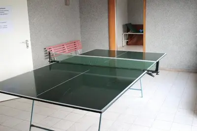 Tischtennis in der Unterkunft Ferienwohnungen Kolsdorf B oder in der Nähe
