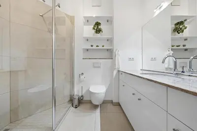 Ein Badezimmer in der Unterkunft EUPHORAS - Central & Stylish Apartment - Parking