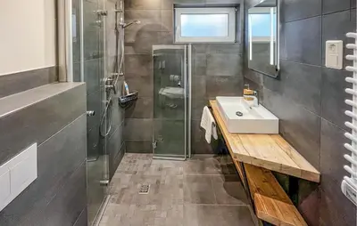 Ein Badezimmer in der Unterkunft Gorgeous Home In Thale Friedrichsbrunn