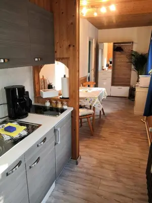 Küche/Küchenzeile in der Unterkunft Haus Fessel - Helenenruh