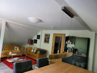 Ein Sitzbereich in der Unterkunft Eulennest,Parkplatz,Wäschepaket,Reinigung inklusive