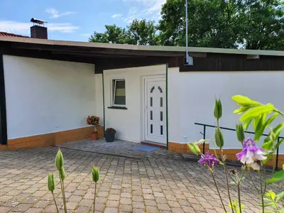 Ein Garten an der Unterkunft Haus Sonja