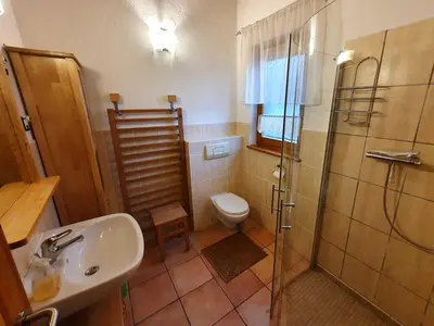 Ein Badezimmer in der Unterkunft Haus Irina & Haus Anna