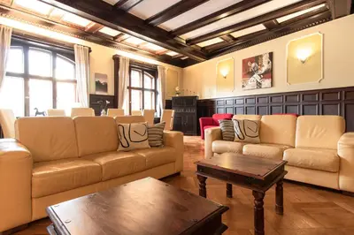 Ein Sitzbereich in der Unterkunft Salon am Schlossberg