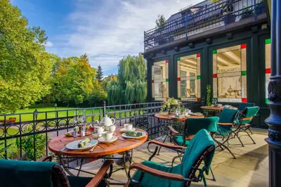Ein Balkon oder eine Terrasse in der Unterkunft Villa Ottilienruh - Ottilien-Suite