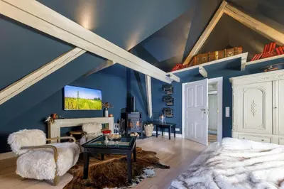 TV/Unterhaltungsangebot in der Unterkunft Villa Ottilienruh - Ottilien-Suite