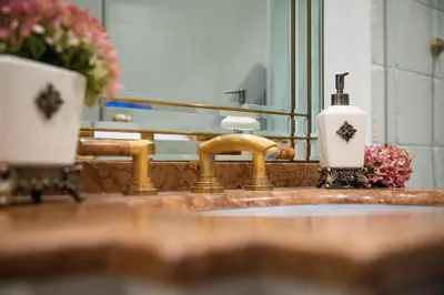 Ein Badezimmer in der Unterkunft Villa Ottilienruh - Spitzweg-Suite