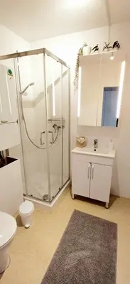 Ein Badezimmer in der Unterkunft Apartment Blätterwald