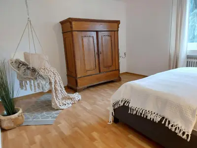 Ein Bett oder Betten in einem Zimmer der Unterkunft Ferienwohnung Wiesengrund 2