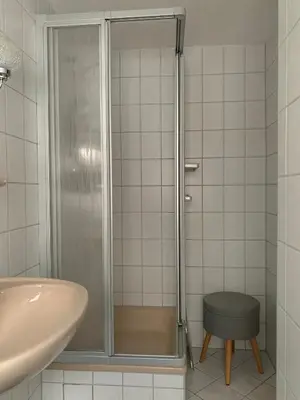 Ein Badezimmer in der Unterkunft Ferienhaus Andrea am Bodetal