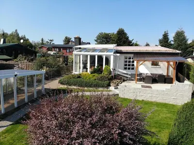 Ein Garten an der Unterkunft Ferienhaus mit Kamin in Thale-Friedrichsbrunn