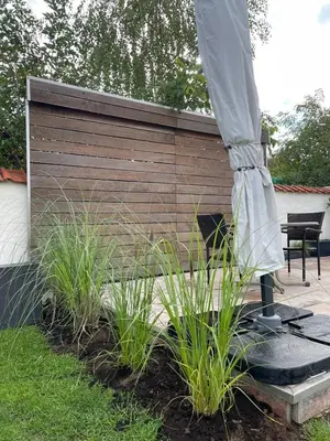 Ein Garten an der Unterkunft Gemütliche Ferienwohnung