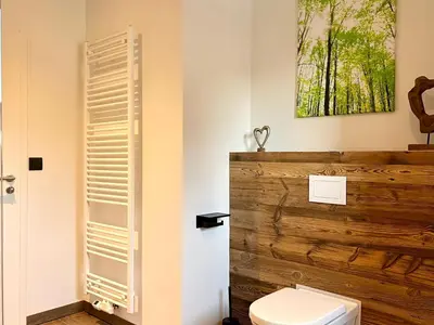 Ein Badezimmer in der Unterkunft wohlBfinden2 appartementhaus
