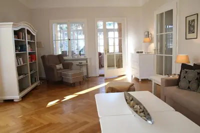 Ein Sitzbereich in der Unterkunft Ferienwohnung am Brühl