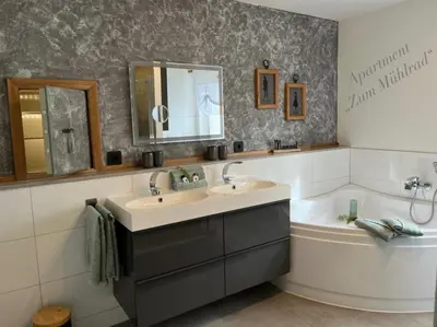 Ein Badezimmer in der Unterkunft Villa Malzmühle - a85020