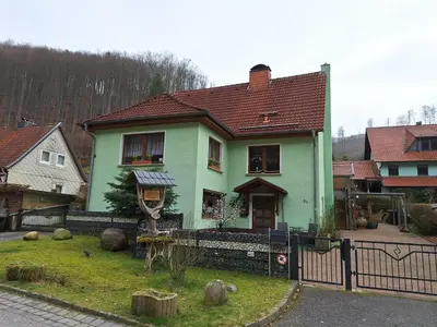 Das Gebäude in dem sich die Ferienwohnung befindet