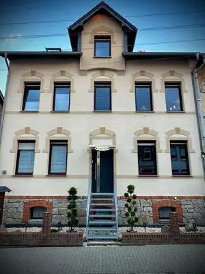 Das Gebäude in dem sich die Ferienwohnung befindet