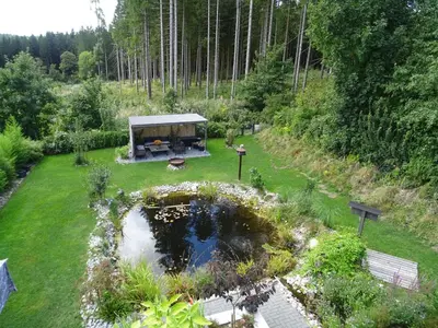 Ein Garten an der Unterkunft Sammy's FeWo