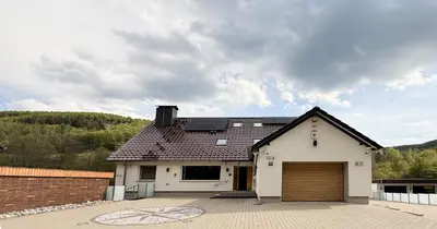 Das Gebäude in dem sich die Ferienwohnung befindet