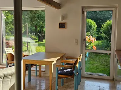 Ein Garten an der Unterkunft Gartenhaus Schlanstedt