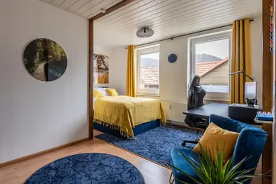 Ein Bett oder Betten in einem Zimmer der Unterkunft Neu! 9,9 Außergewöhnlich! Boxspringbetten Kaffeevollautomat inkl Bettwäsche und Handtücher #MeeneFewo de