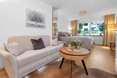 Ein Sitzbereich in der Unterkunft Ferienwohnung Herzstück