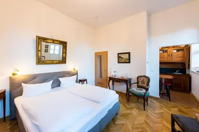 Ein Bett oder Betten in einem Zimmer der Unterkunft Ferienwohnung mit Balkon - a86244